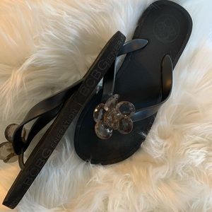BCBG flip flops